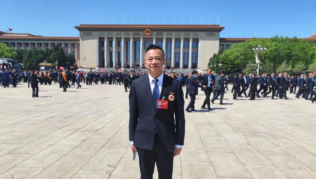 重磅！7790必发集团再添一名天下劳动模范